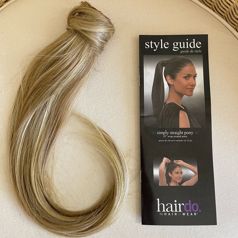 Hairdo By Hair U Wear Simply Straight Pony 18”  Warp Around Highlighted Blonde